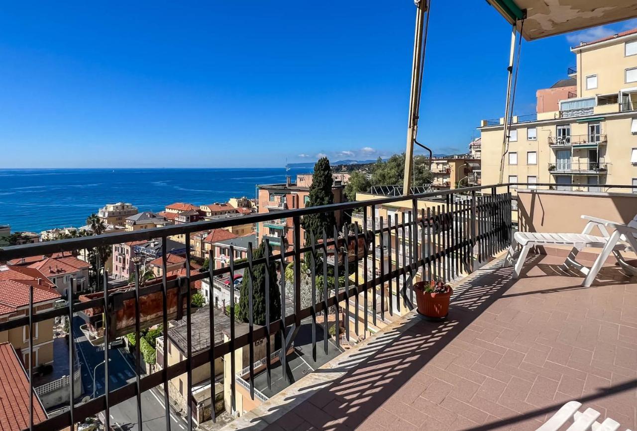Grande Appartamento Vista Mare Varazze Eksteriør billede
